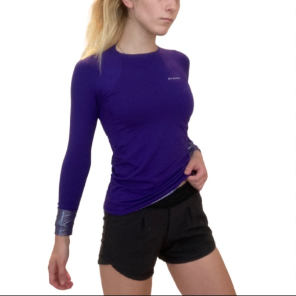 COLUMBIA Midweight Stretch Long Sleeve Top